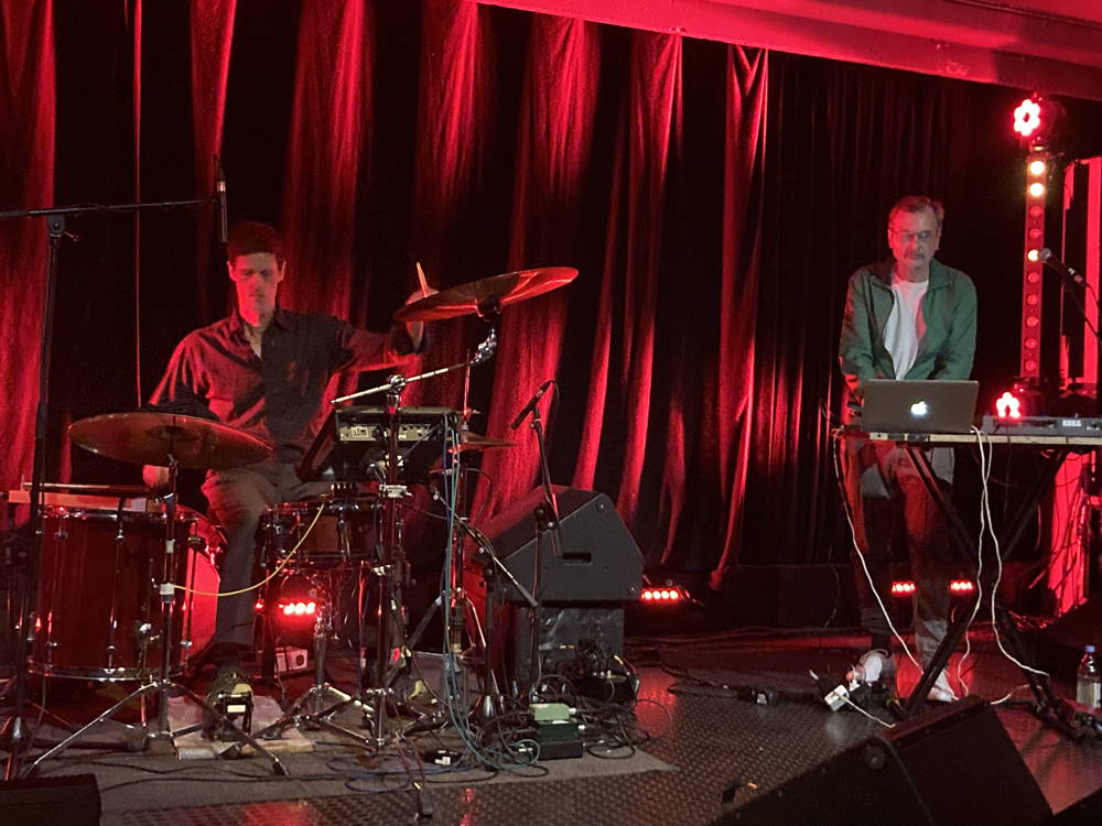 kreidler berghain kantine live