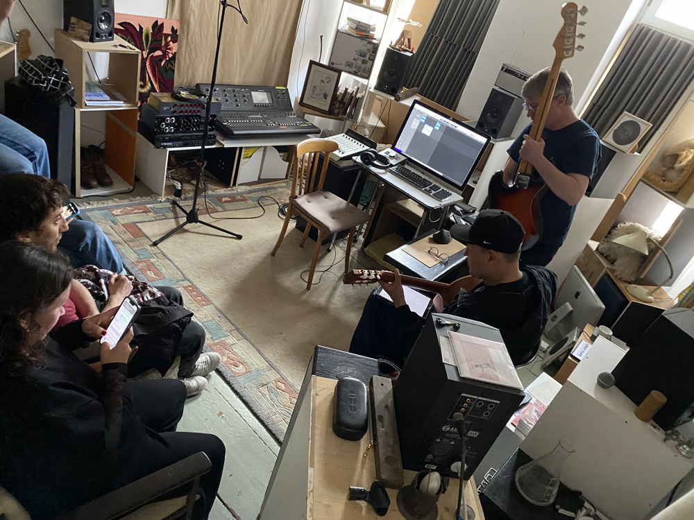 Leo Garcia w Alex Paulick at studio
